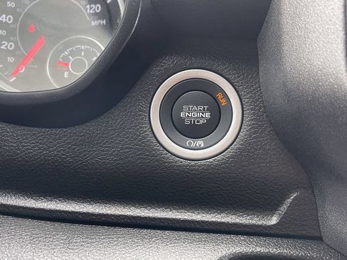 New 2026 RAM 1500 Tradesman AWD/4WD image 32