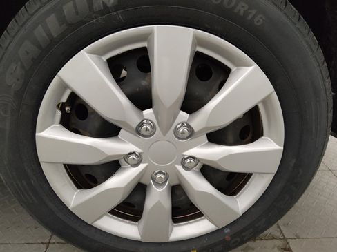 Used 2022 Kia Soul LX FWD image 31