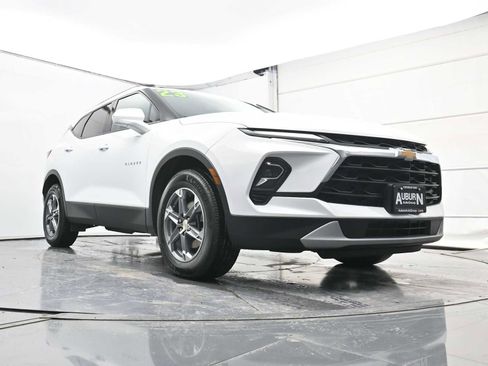 Used 2023 Chevrolet Blazer LT w/ Convenience Package image 13