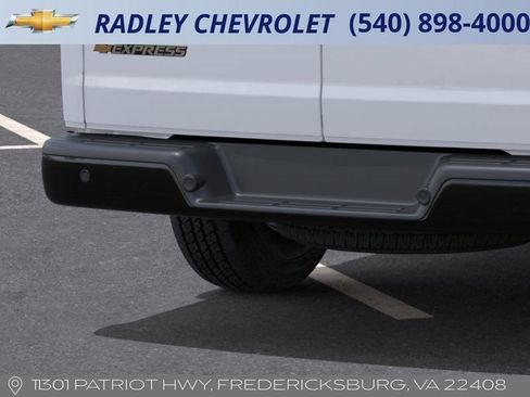 New 2025 Chevrolet Express 3500 w/ Driver Convenience Package image 14
