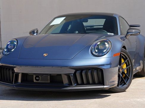 Used 2025 Porsche 911 Carrera 4 GTS w/ Premium Package image 3