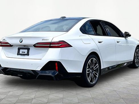 Used 2026 BMW 530i xDrive AWD/4WD image 5