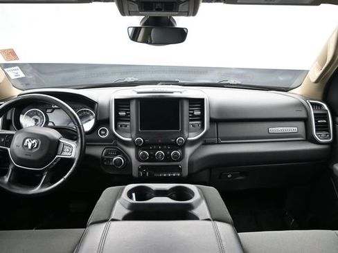 Used 2020 RAM 1500 Big Horn AWD/4WD image 9