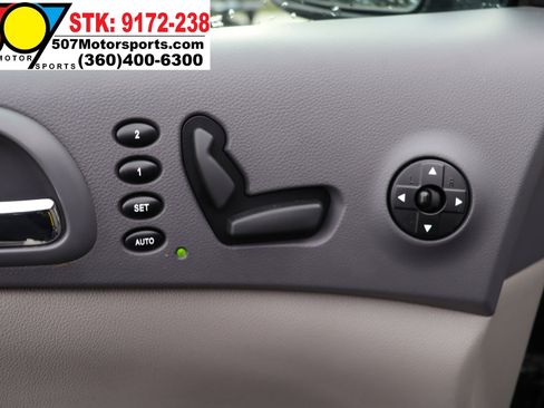 Used 2012 Kia Sedona EX w/ Luxury Pkg image 13