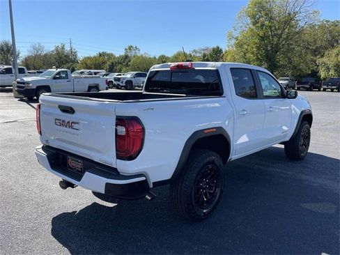 New 2026 GMC Canyon Elevation w/ Convenience Package image 3