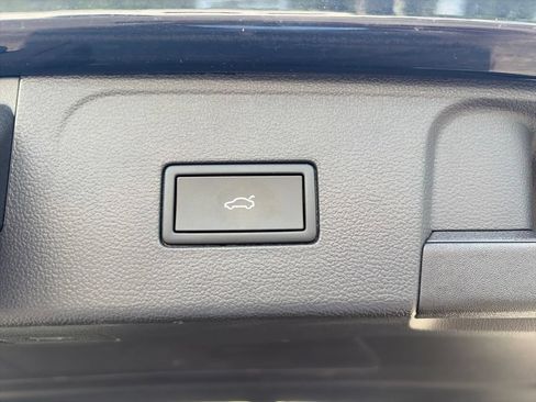 Used 2026 Volkswagen Atlas SE AWD/4WD image 38