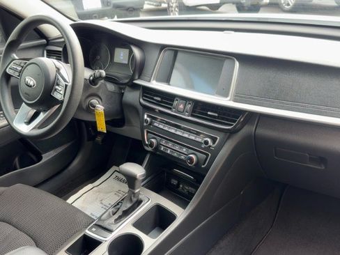 Used 2019 Kia Optima LX FWD image 15