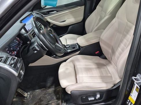 Used 2023 BMW X4 M40i image 2