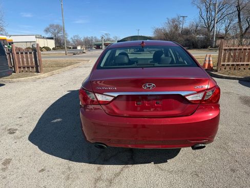 Used 2013 Hyundai Sonata SE w/ Navigation & Sunroof Pkg image 7