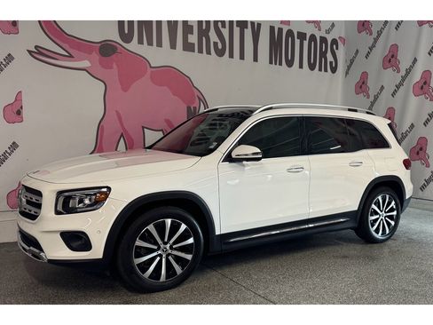 Used 2022 Mercedes-Benz GLB 250 w/ Premium Package Lite image 7