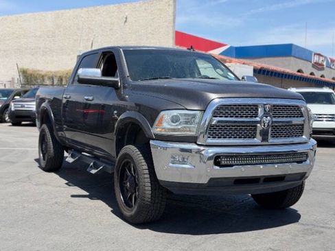 Used 2016 RAM 2500 Laramie AWD/4WD image 1