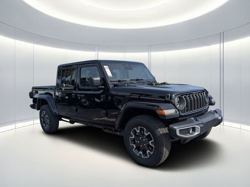 New 2026 Jeep Gladiator Sport AWD/4WD image 1