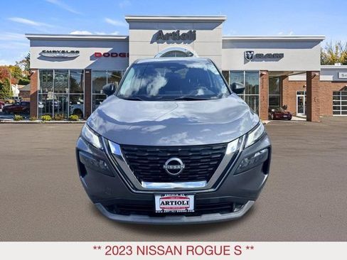 Used 2023 Nissan Rogue S AWD/4WD image 3