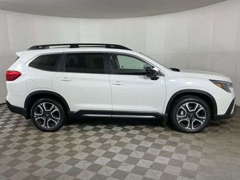 New 2026 Subaru Ascent Limited AWD/4WD image 8