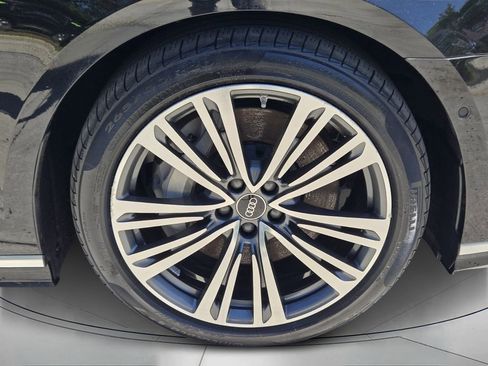 Used 2023 Audi A8 L 3.0T w/ Comfort Plus Package image 9