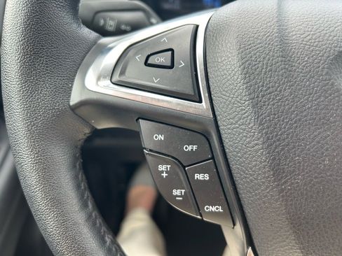 Used 2022 Ford Edge SEL w/ Convenience Package image 20