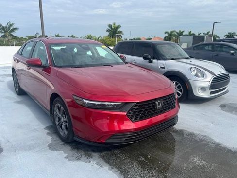 Used 2024 Honda Accord EX-L image 3
