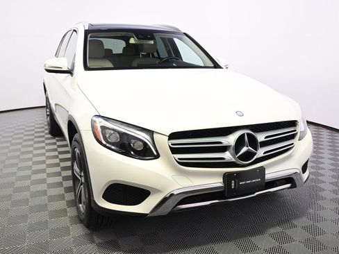 Used 2016 Mercedes-Benz GLC 300 4MATIC image 9