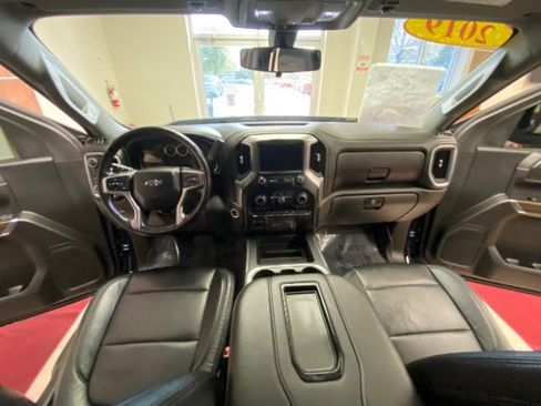 Used 2019 Chevrolet Silverado 1500 RST AWD/4WD image 21