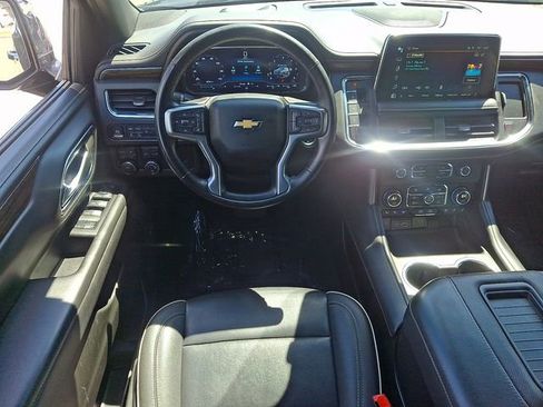 Used 2024 Chevrolet Tahoe Premier AWD/4WD image 13