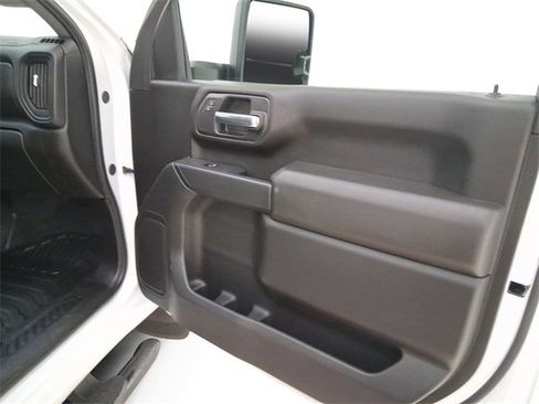 Used 2025 Chevrolet Silverado 2500 W/T w/ WT Convenience Package image 15