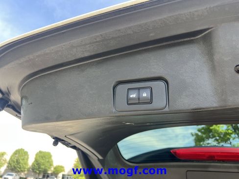 Used 2023 Nissan Rogue SL w/ SL Premium Package FWD image 22