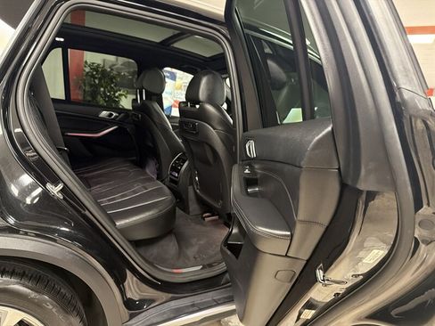 Used 2019 BMW X5 xDrive40i AWD/4WD image 44