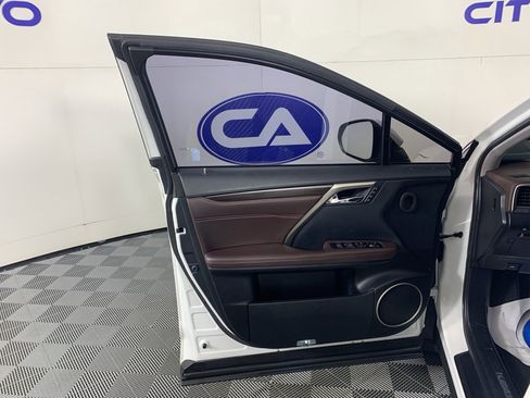 Used 2019 Lexus RX 350L image 14
