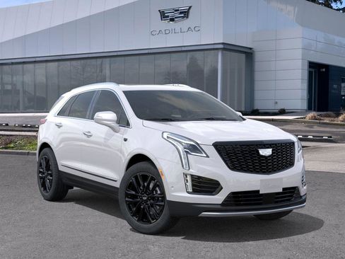 New 2026 Cadillac XT5 Premium Luxury w/ LPO, ONYX Package image 8