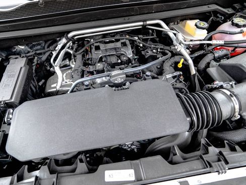 New 2026 Chevrolet Colorado Trail Boss AWD/4WD image 32