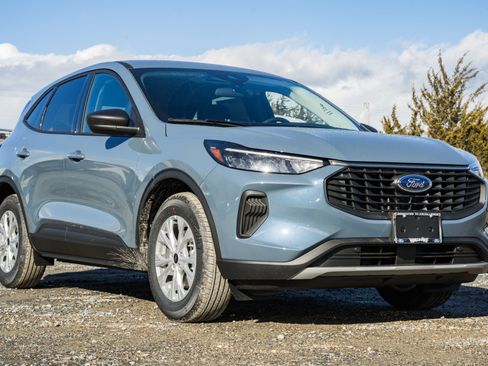 New 2026 Ford Escape Active image 1