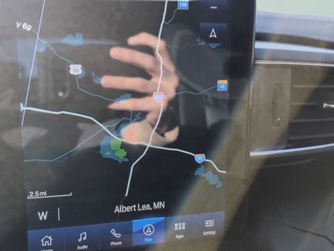 Used 2020 Ford Explorer ST w/ ST Street Pack image 16