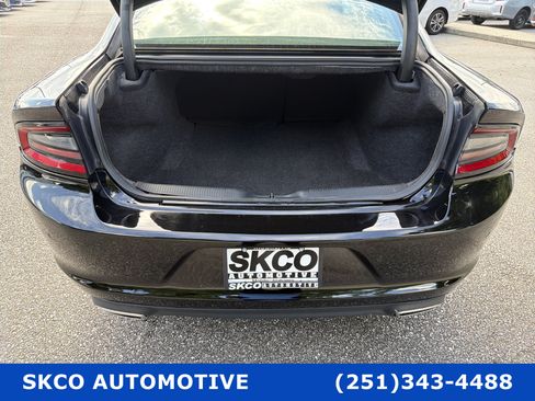 Used 2022 Dodge Charger SXT RWD image 21