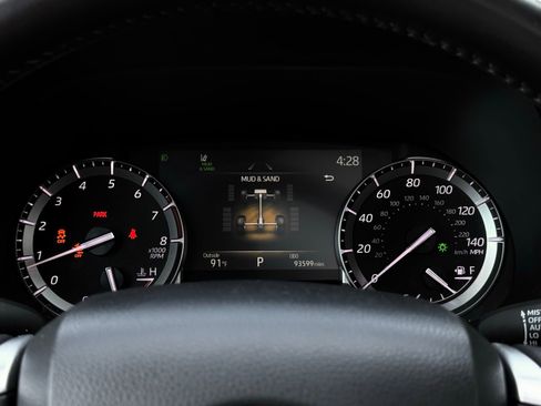 Used 2022 Toyota Highlander Platinum AWD/4WD image 46