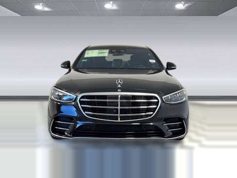 New 2026 Mercedes-Benz S 580e 4MATIC Sedan image 6