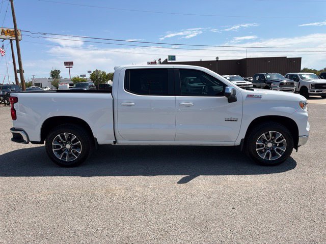 Used 2025 Chevrolet Silverado 1500 LT w/ Texas Edition Plus AWD/4WD image 4