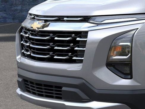 New 2026 Chevrolet Equinox LT FWD image 13