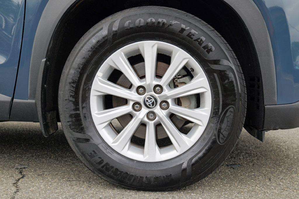 Used 2024 Toyota Grand Highlander AWD image 12