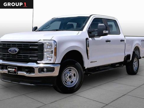 New 2026 Ford F250 XL w/ XL Chrome Package AWD/4WD image 1