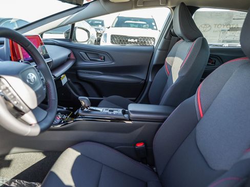 New 2026 Toyota Prius Plug-In Hybrid image 21