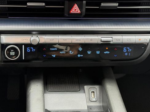 Used 2024 Hyundai Ioniq 6 SEL AWD/4WD image 18