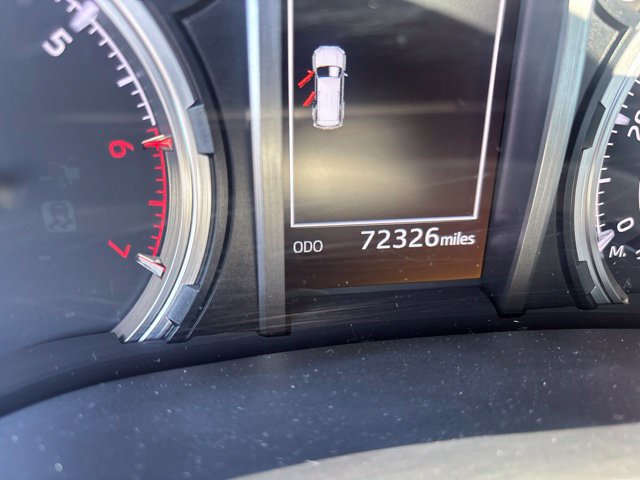 Used 2023 Toyota 4Runner Limited AWD/4WD image 2