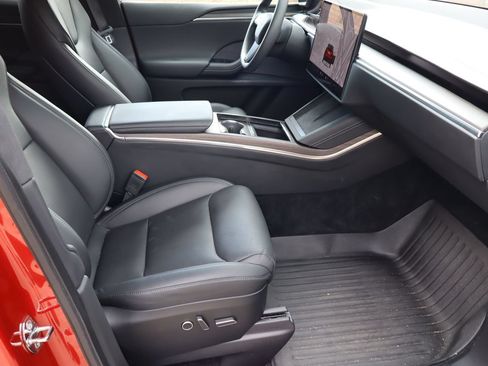 Used 2023 Tesla Model X AWD/4WD image 19