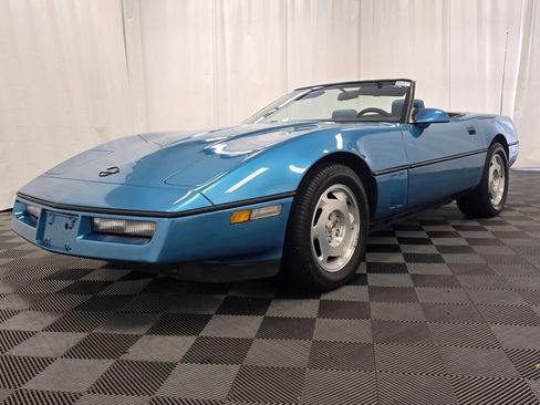 Used 1988 Chevrolet Corvette Base image 98