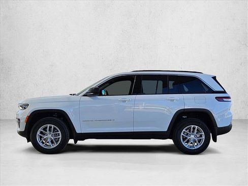 New 2025 Jeep Grand Cherokee Laredo X w/ Luxury Tech Group I image 5