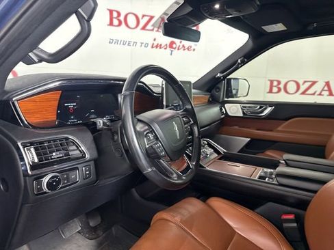 Used 2020 Lincoln Navigator L Reserve w/ Luxury Package image 12