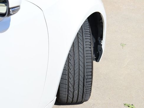 Used 2018 Lexus IS 300 AWD image 54