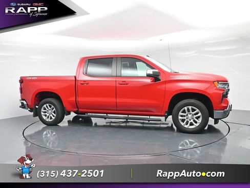 Used 2023 Chevrolet Silverado 1500 LT AWD/4WD image 7