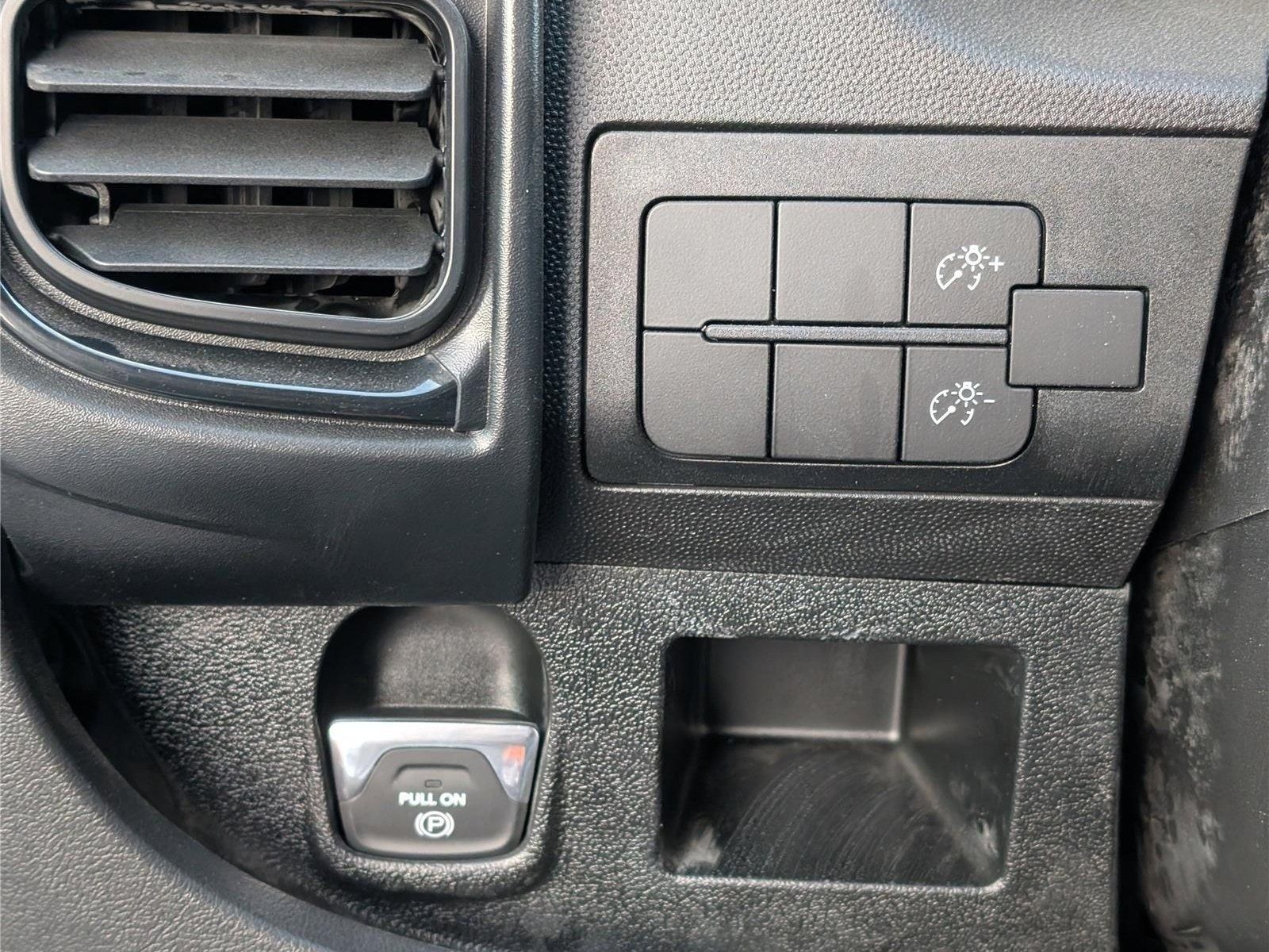 New 2026 RAM ProMaster 2500 w/ Cold Weather Group FWD image 14