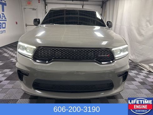 Used 2022 Dodge Durango SXT w/ Blacktop Package image 2